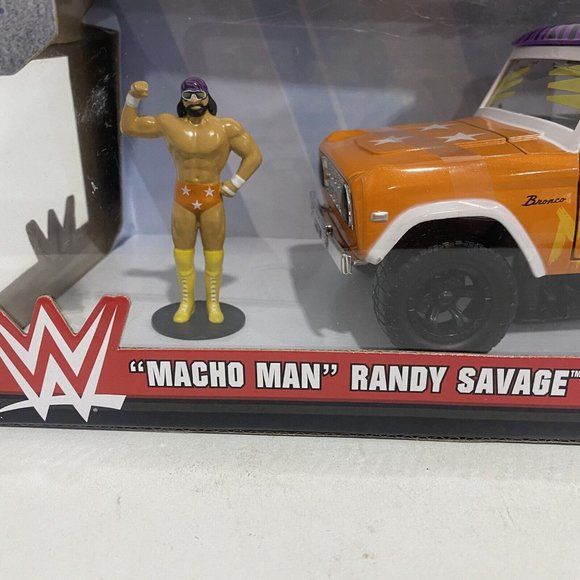 Jada 1:24 Scale 1973 Ford Bronco w "Macho Man" Randy Savage 32046 New in Box - Picture 6 of 10